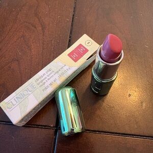Clinique Pop Longwear Lipstick - Satin 40 Cute Pop BNIB - 15% OFF BUNDLES